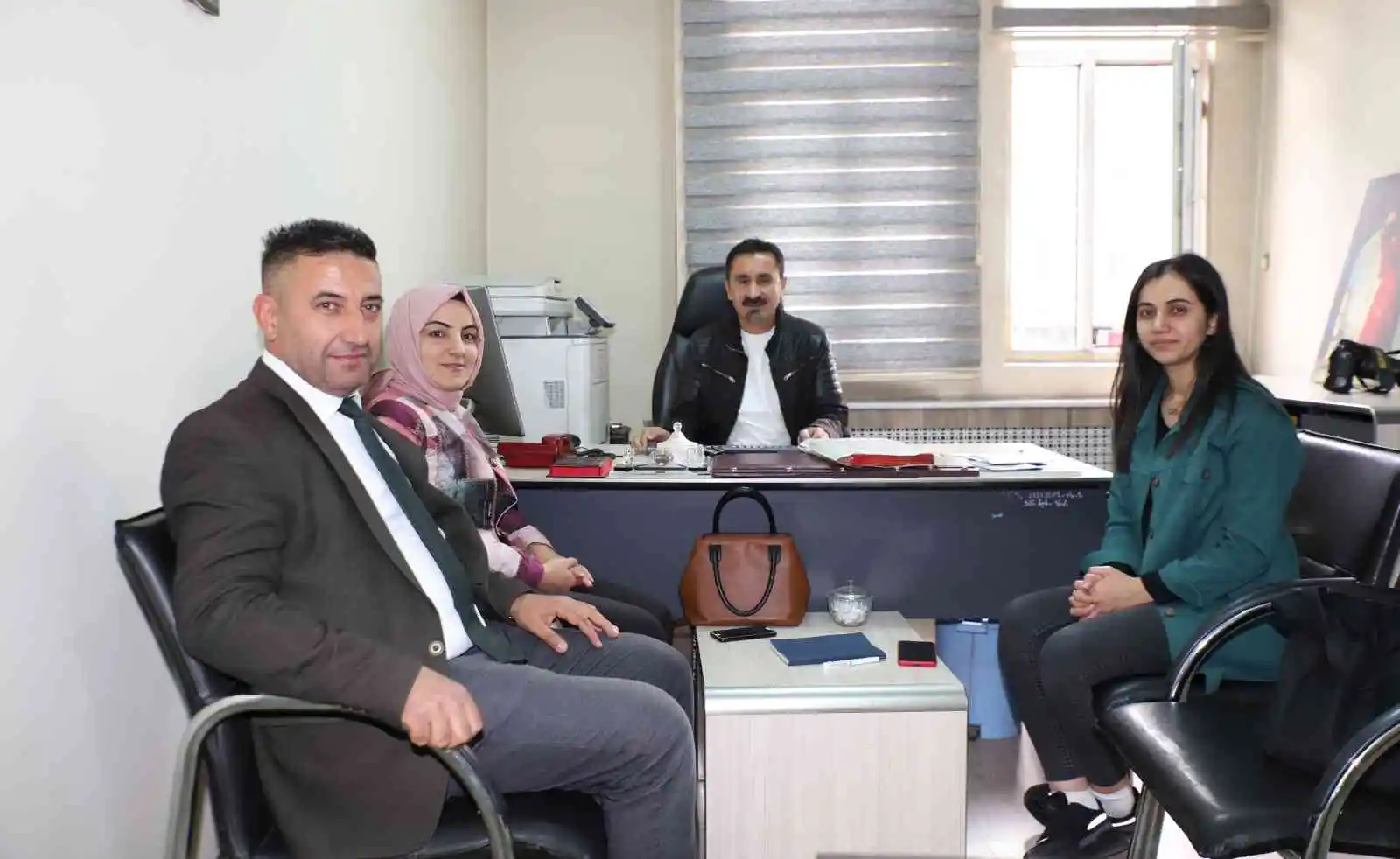 AK Parti heyetinden İHA muhabiri Feyzullah Taş’a ziyaret