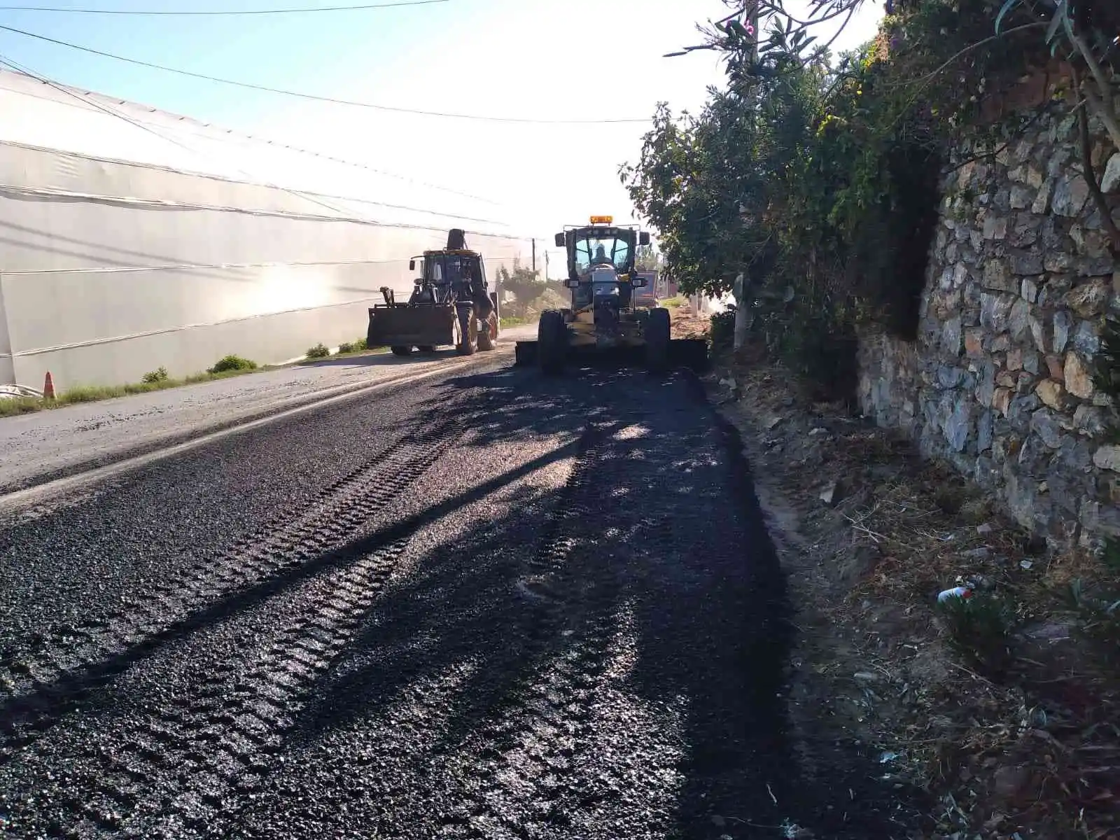 Alanya'nın kırsal yollarında kış hazırlıkları sürüyor
