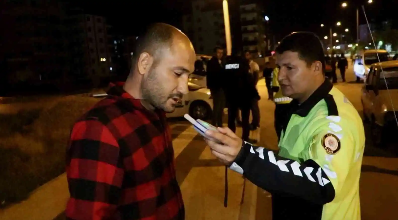 Alkollü araç kullanırken yakalandı, "Amacımız ehliyetli araç kullanmak değil" dedi
