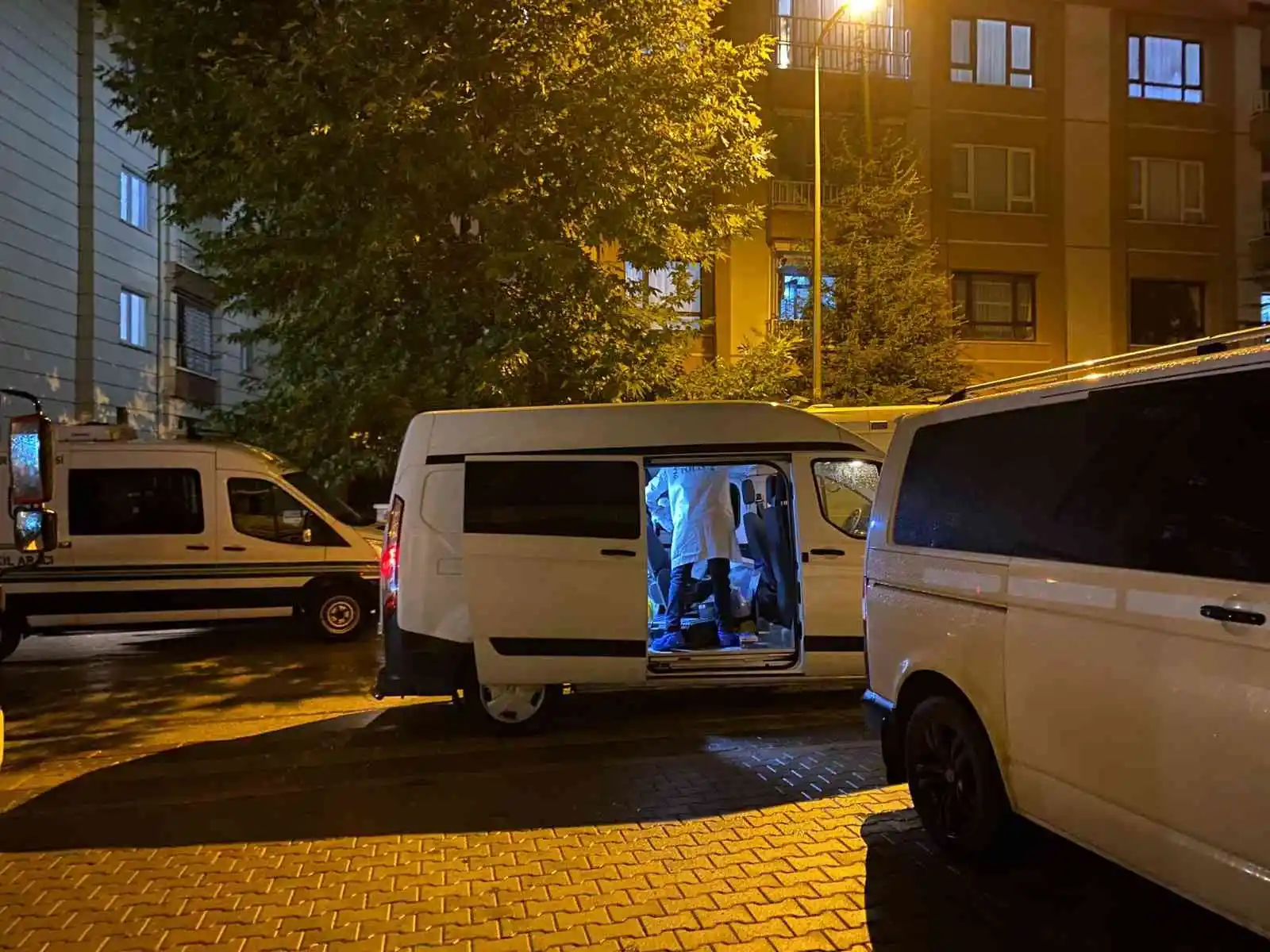 Ankara'da boşanma aşamasındaki koca dehşet saçtı: Eşini ve çocuklarını öldürüp intihar etti