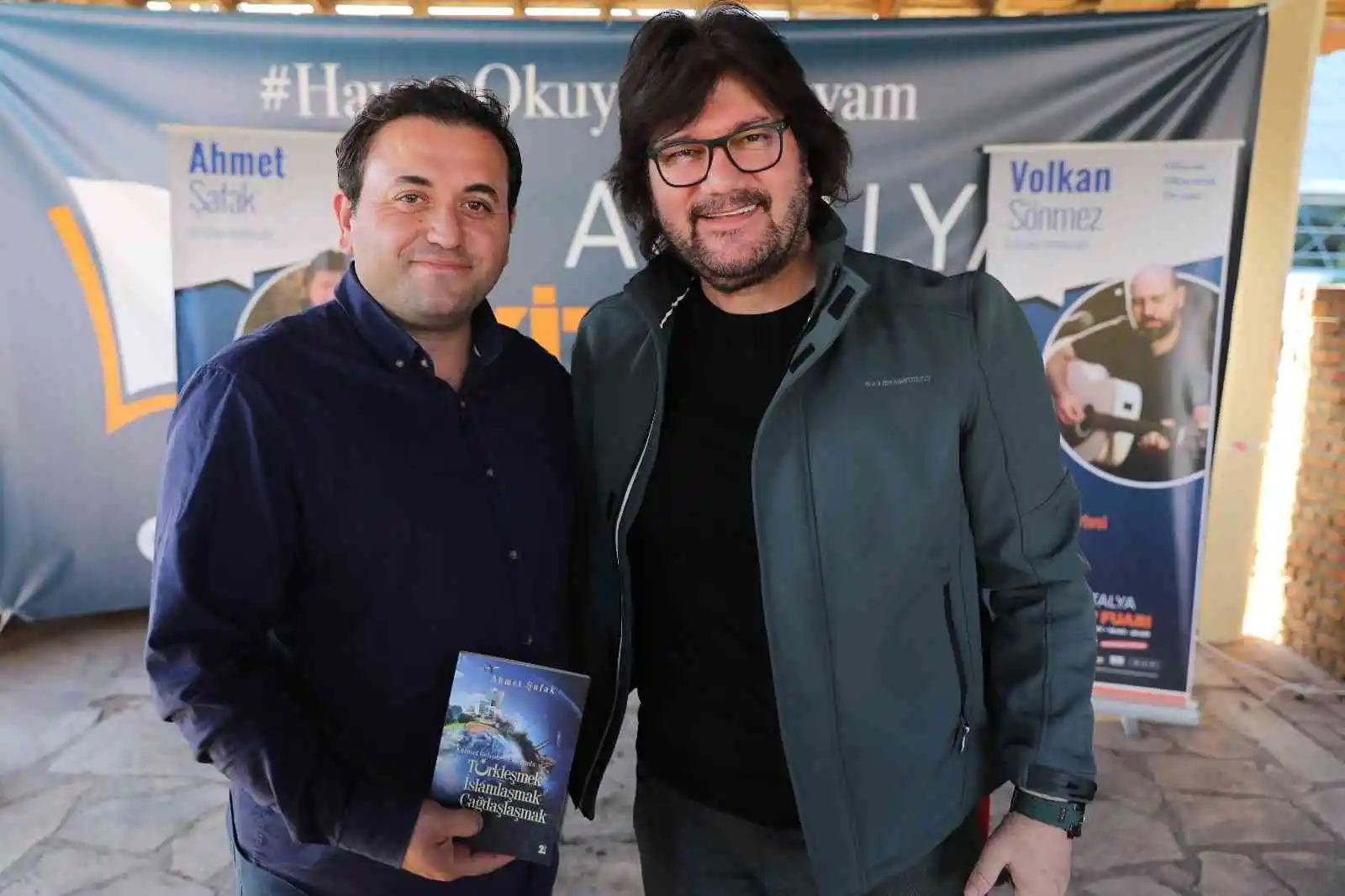 Antalya Kitap Fuarı’nın 5’nci gününde ziyaretçi rekoru