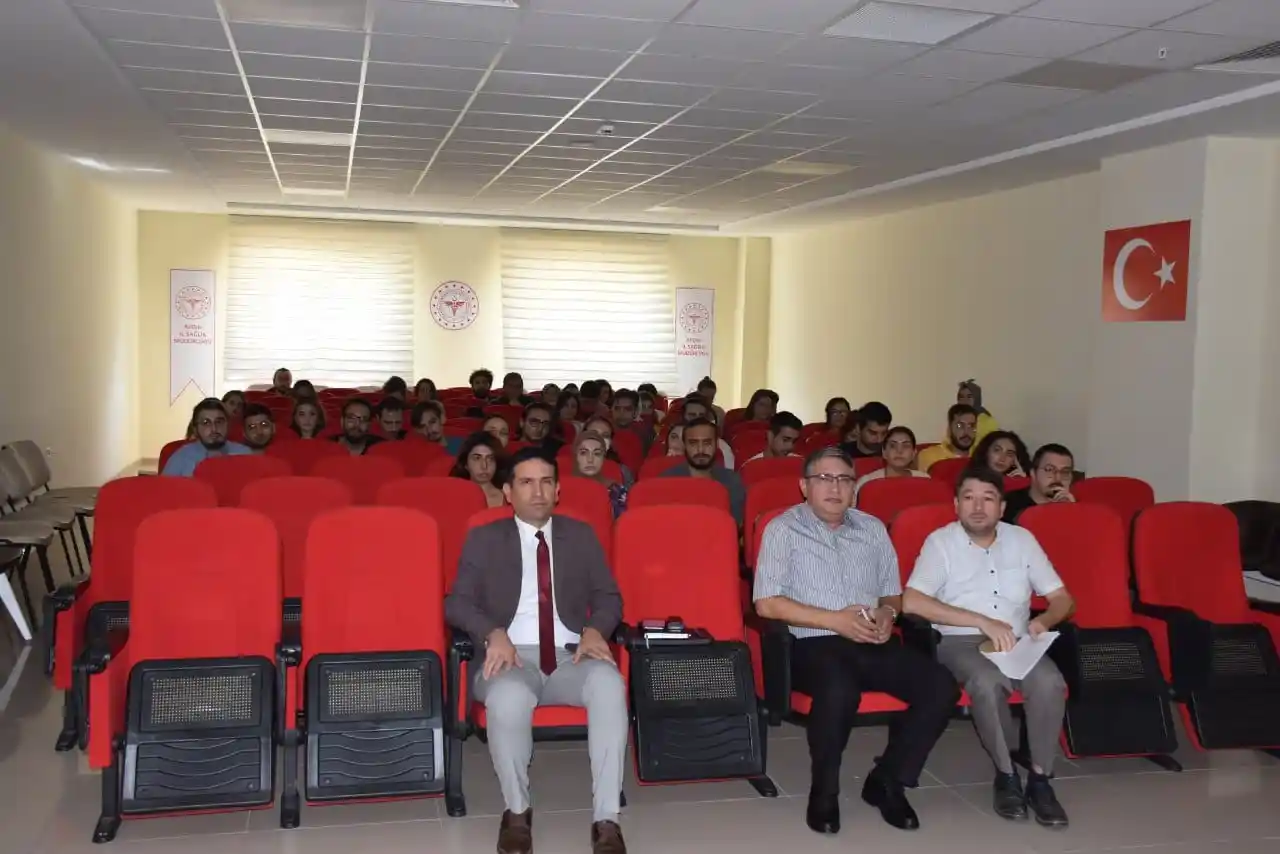 Aydın’a atanan yeni hekimlere kurum uyum eğitimi verildi