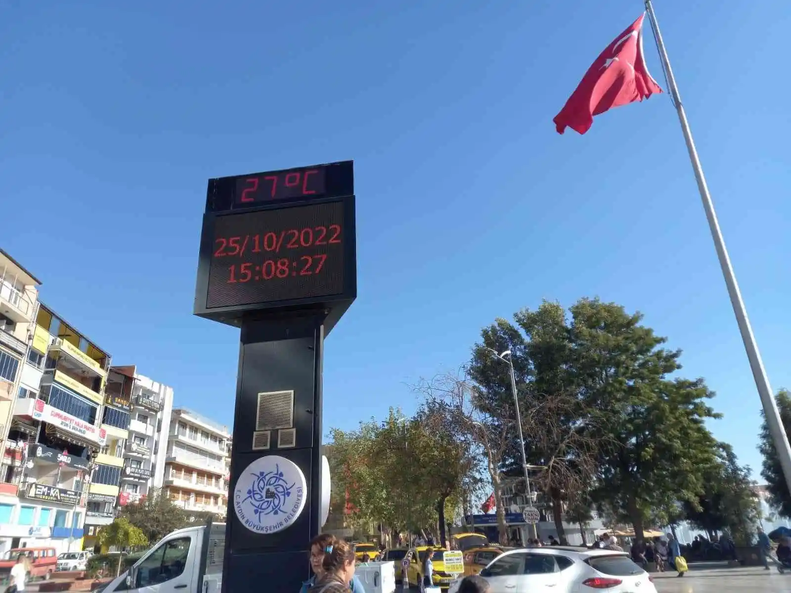 Aydın'da yaz devam ediyor
