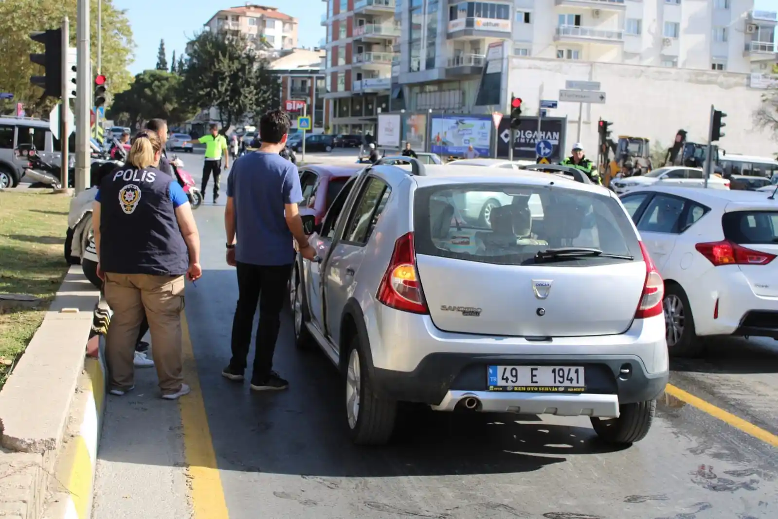 Aydın’da zincirleme trafik kazası: 1 yaralı