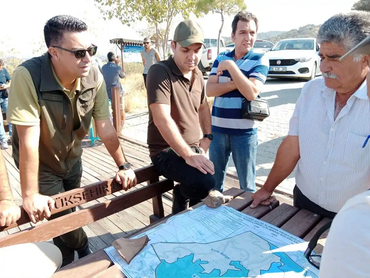 Azap Gölü’nde incelemeler yapıldı
