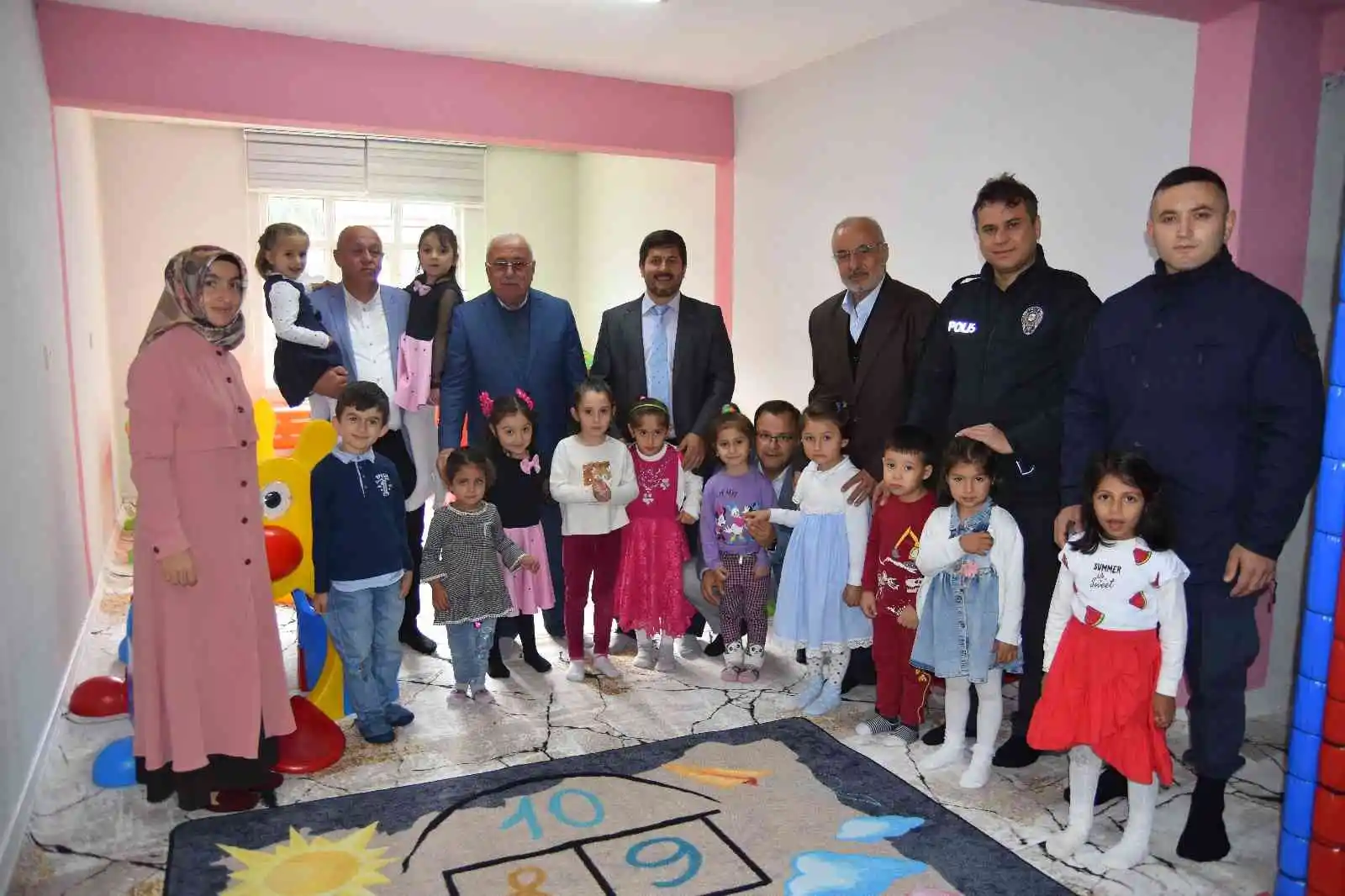 Azdavay’da 4-6 yaş grubu çocuklar için Kur’an kursu açıldı
