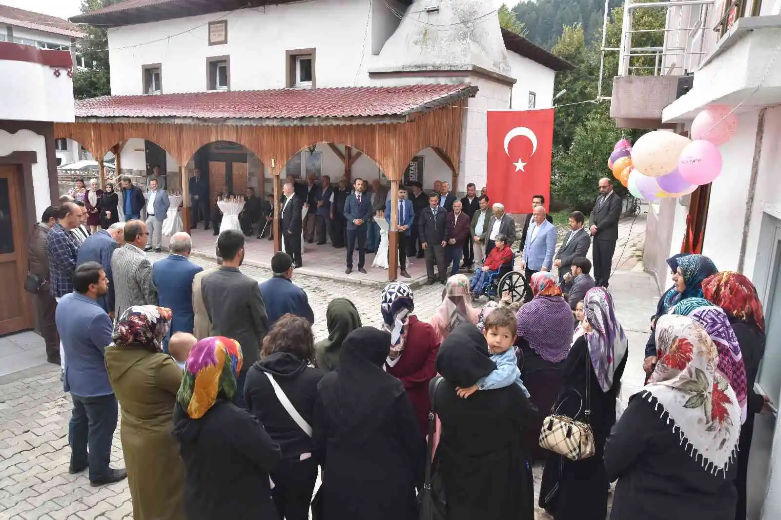 Azdavay’da 4-6 yaş grubu çocuklar için Kur’an kursu açıldı
