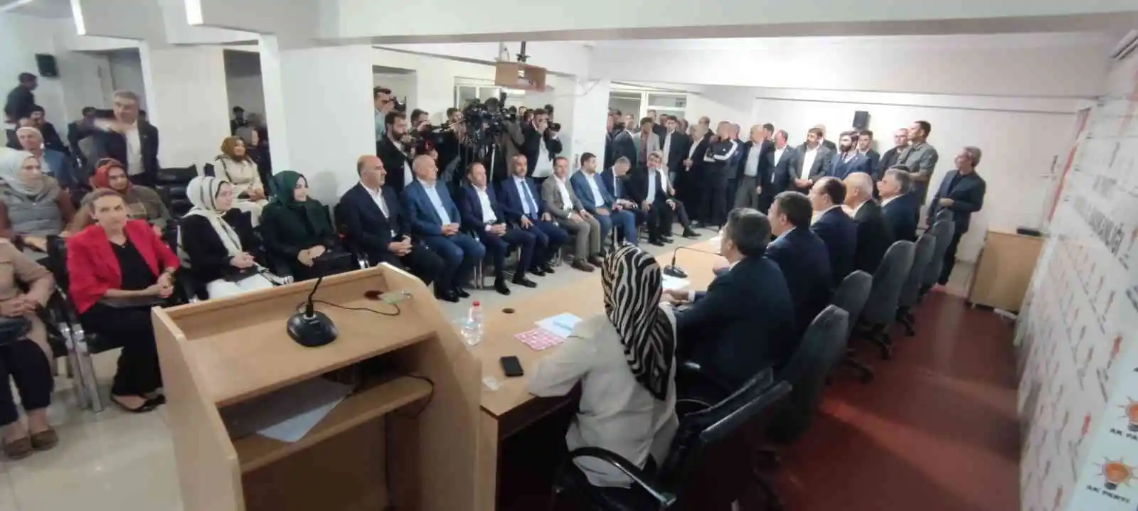 Bakan Muş: “Yönetime talip olunan basit bir apartman kooperatifi değil, Türkiye Cumhuriyeti Devleti”