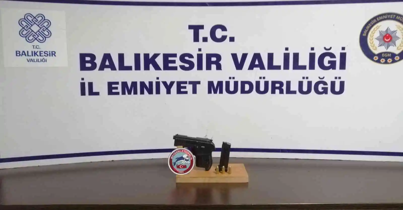 Balıkesir’de jandarma ve polisten asayiş operasyonu
