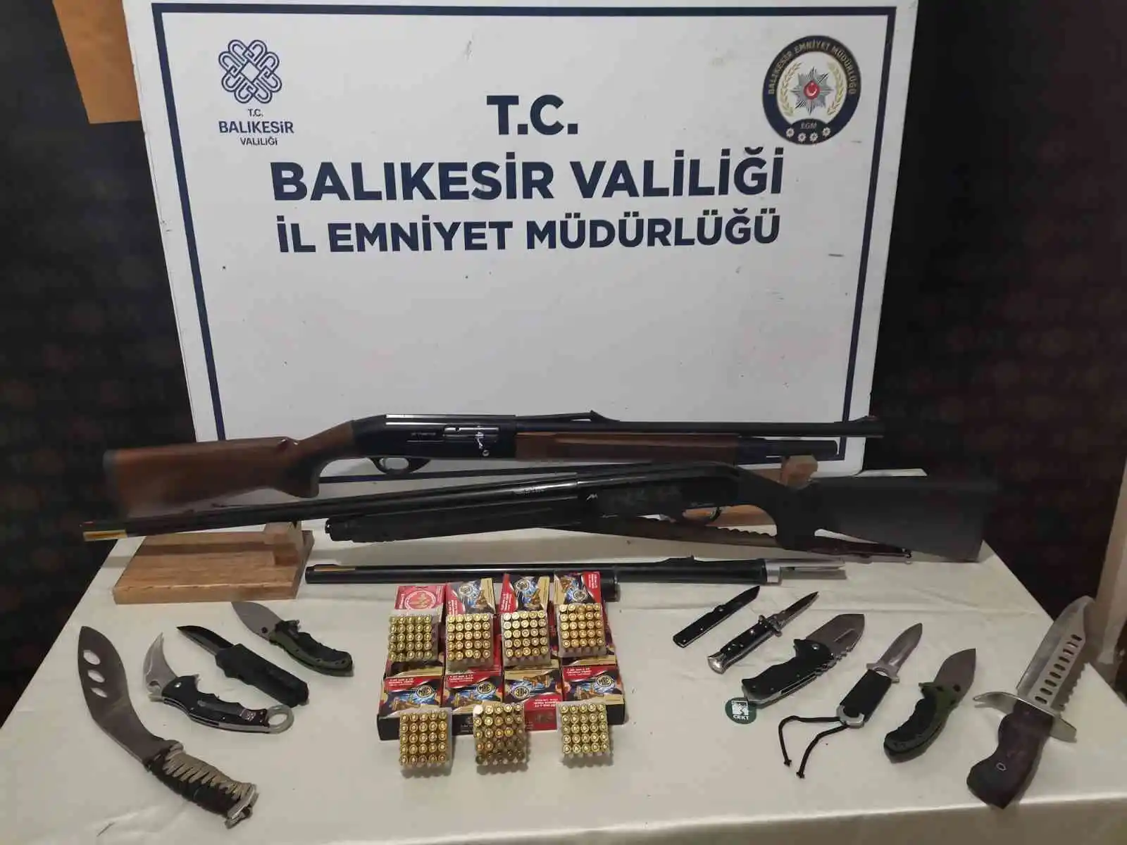 Balıkesir’de Müsilaj-2 operasyonunda 21 şüpheli gözaltına alındı