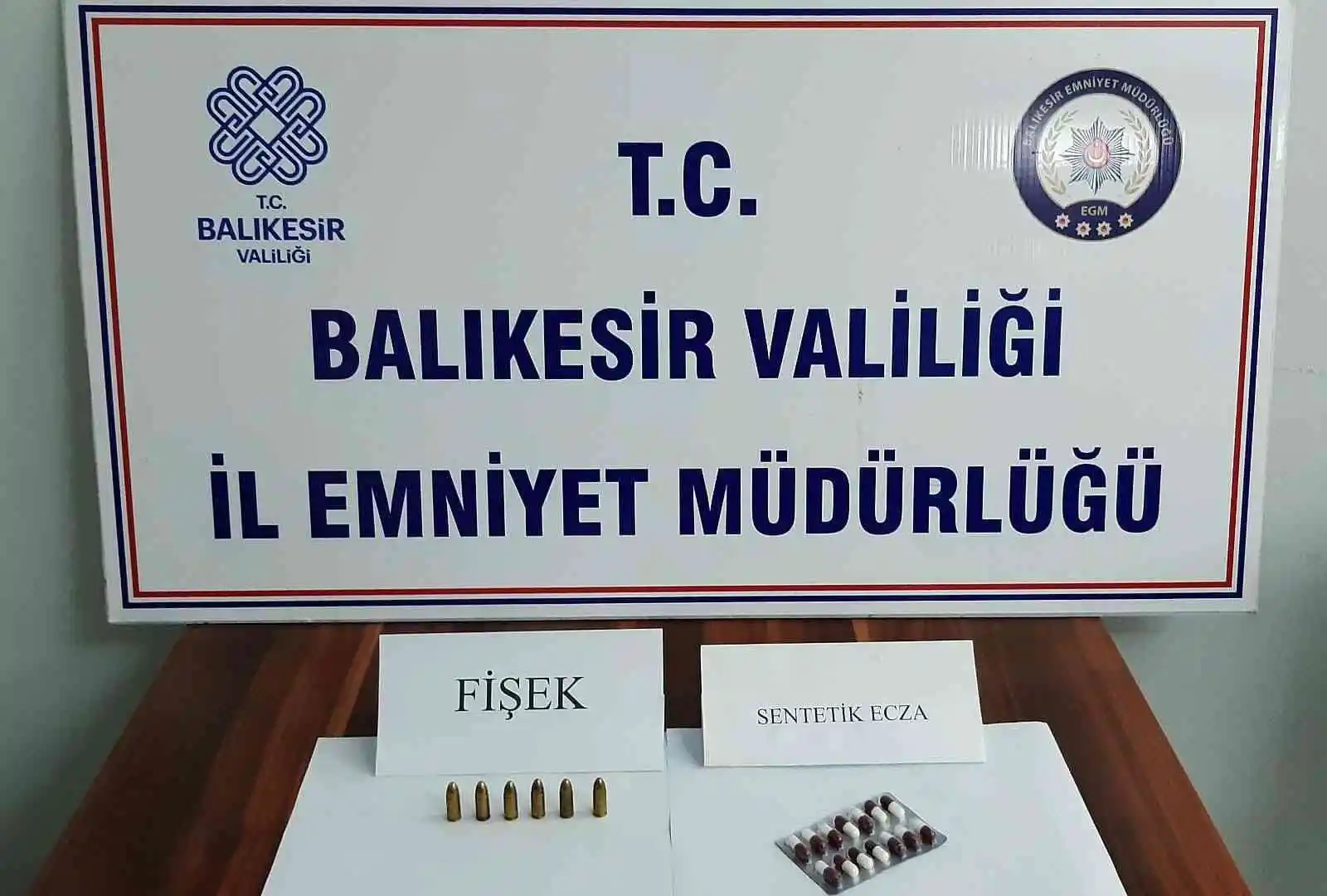 Balıkesir’de polis ve jandarmadan ’Huzur’ operasyonu
