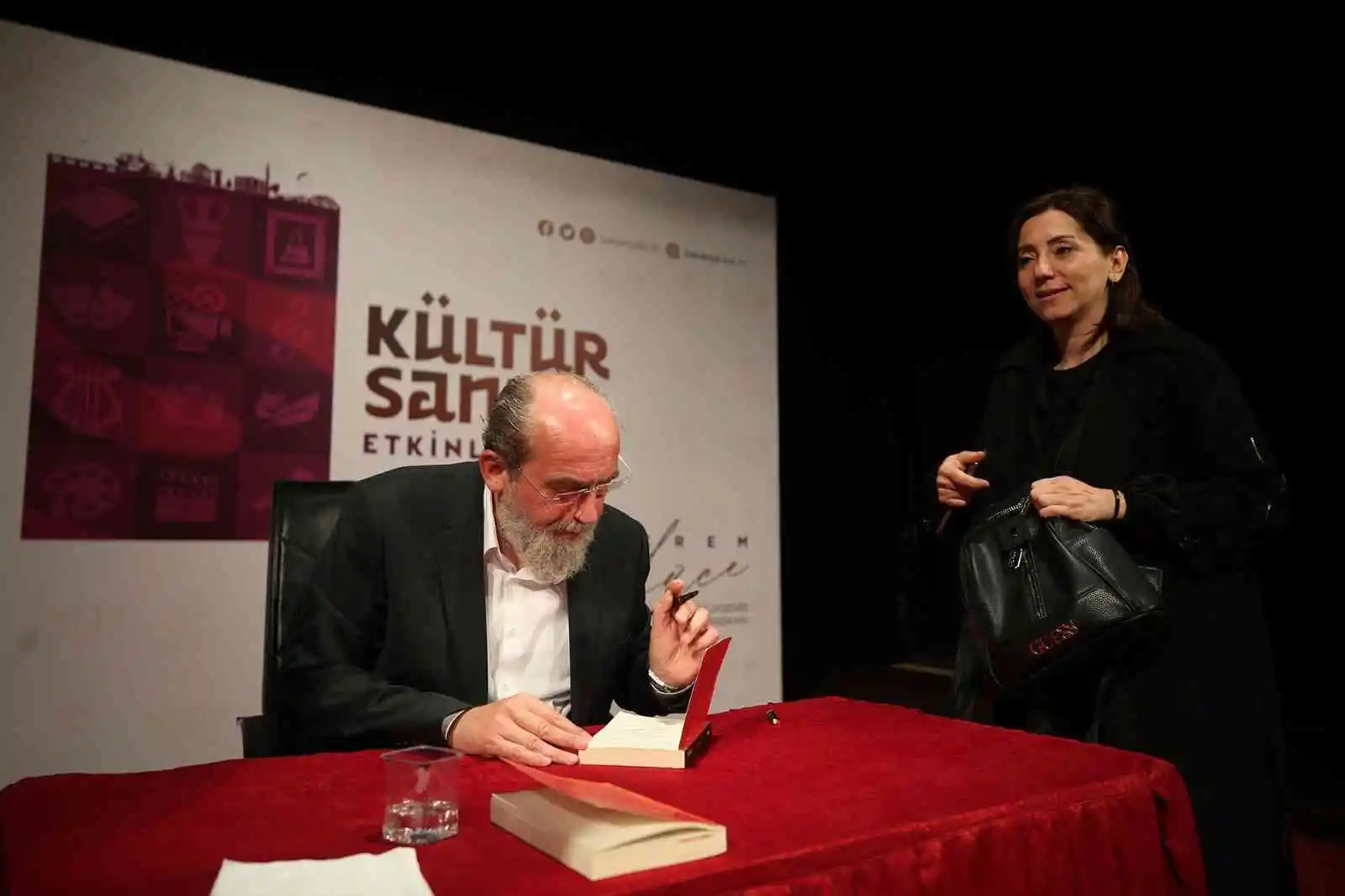 ’Balkanlardan Göç’ hikayesi AKM’de konuşuldu