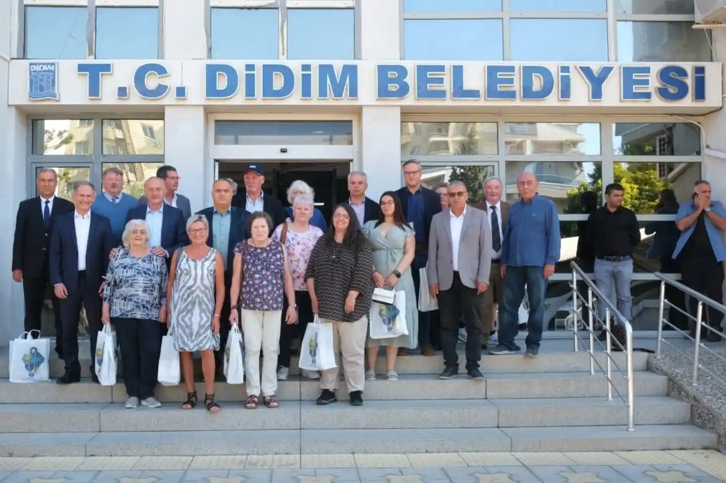 Başkan Atabay, kardeş şehir Laubach'tan gelen misafirleri karşıladı
