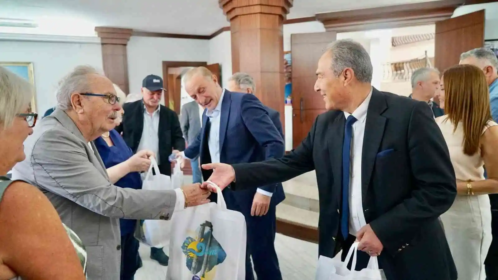 Başkan Atabay, kardeş şehir Laubach’tan gelen misafirleri karşıladı
