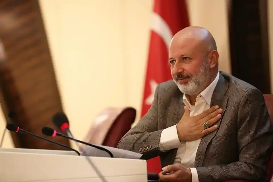 Başkan Çolakbayrakdar: "Milletimizin kaynaklarını, milletimizin hizmetine sunuyoruz"
