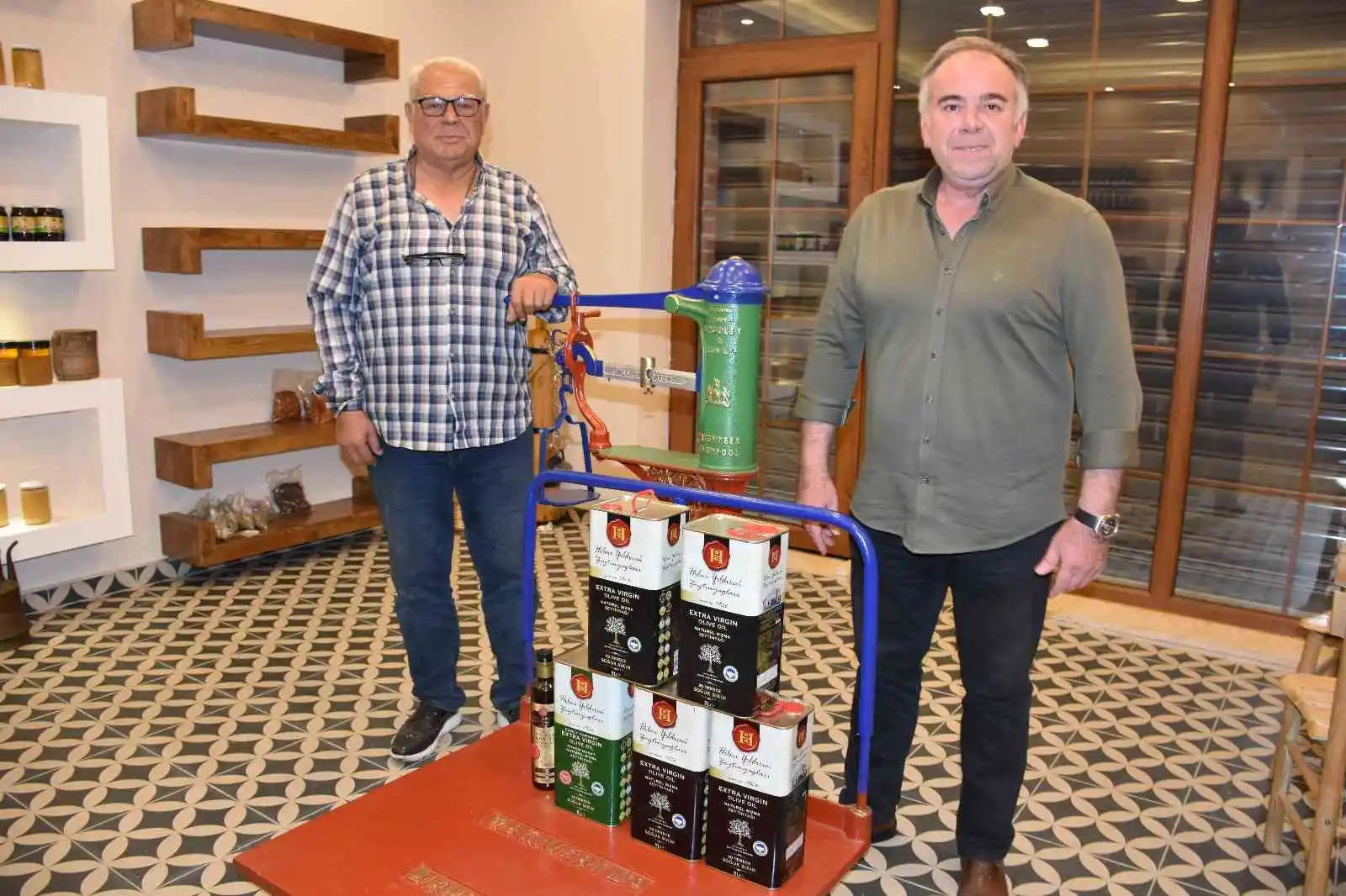 Başkan Öndeş üreticileri onurlandırdı