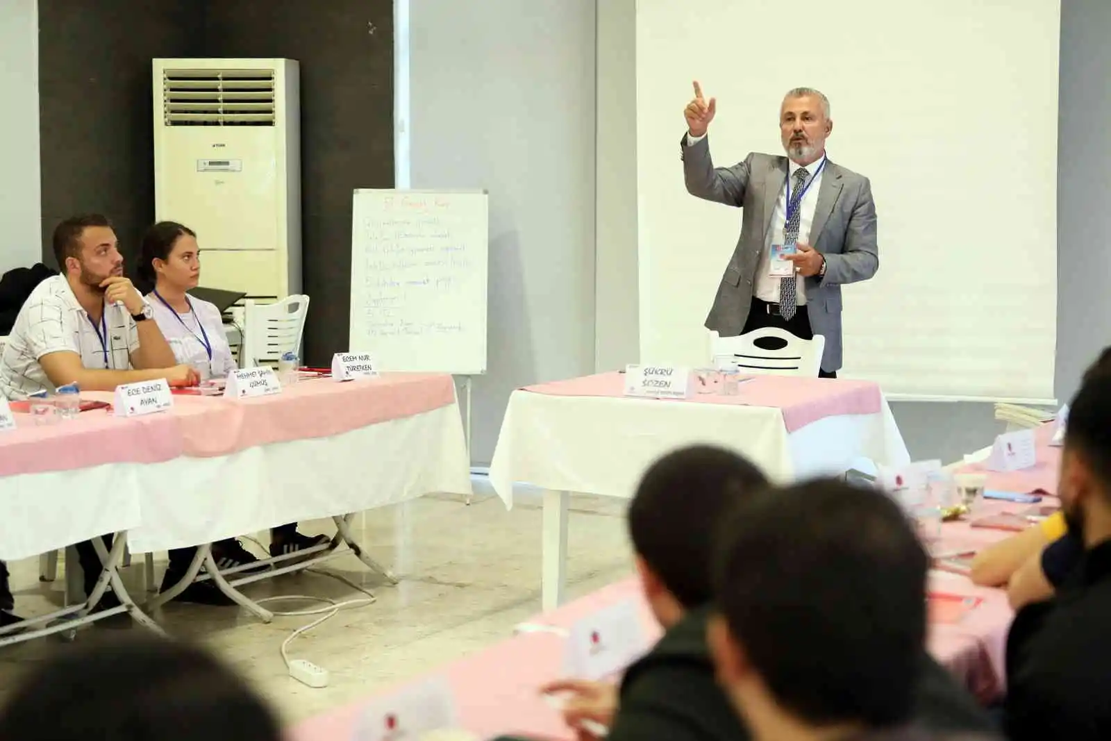 Başkan Şükrü Sözen CHP’li gençlerle buluştu