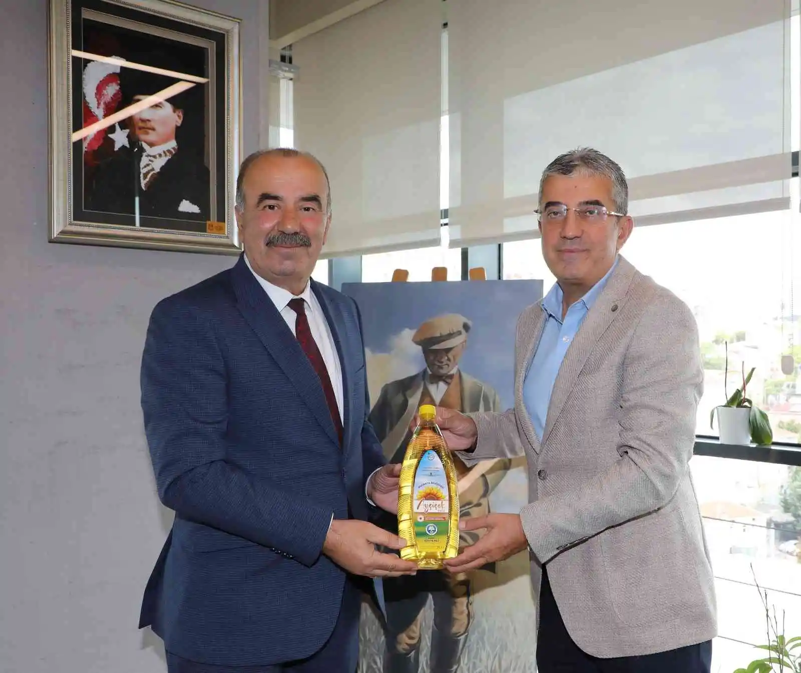 Başkan Türkyılmaz’dan İmamoğlu’na mütareke ziyareti