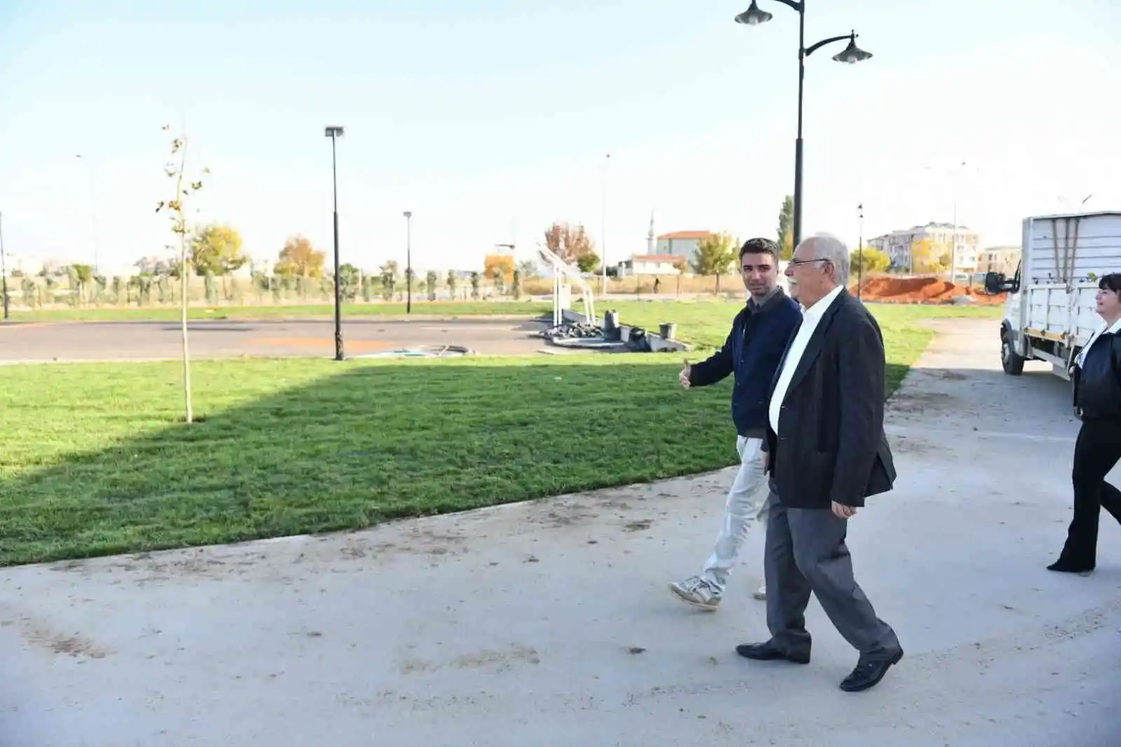Başkan Ülgür Gökhan, Sağlıklı Yaşam Merkezi’nde incelemelerde bulundu