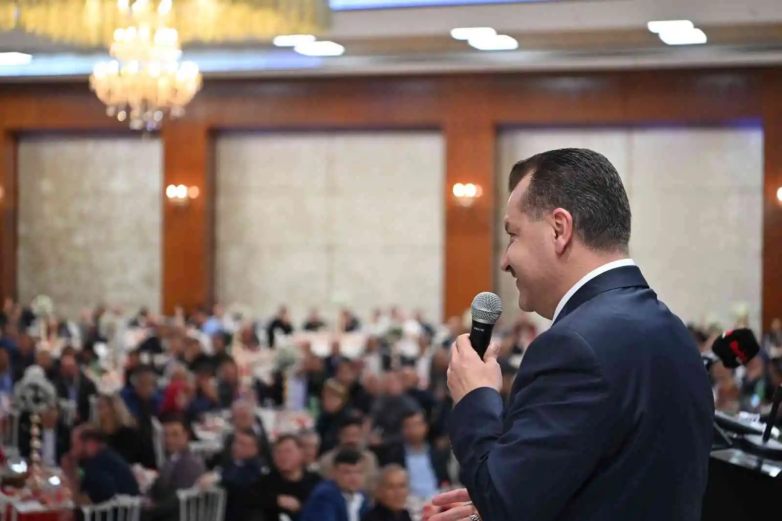 Başkan Yılmaz: "Muhtarla mükemmel yönetişim içindeyiz"