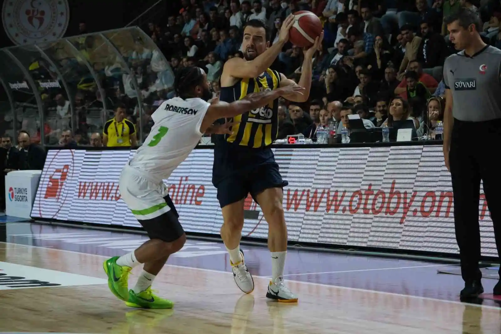 Basketbol Süper Ligi: Manisa BBSK: 58 - Fenerbahçe Beko: 93