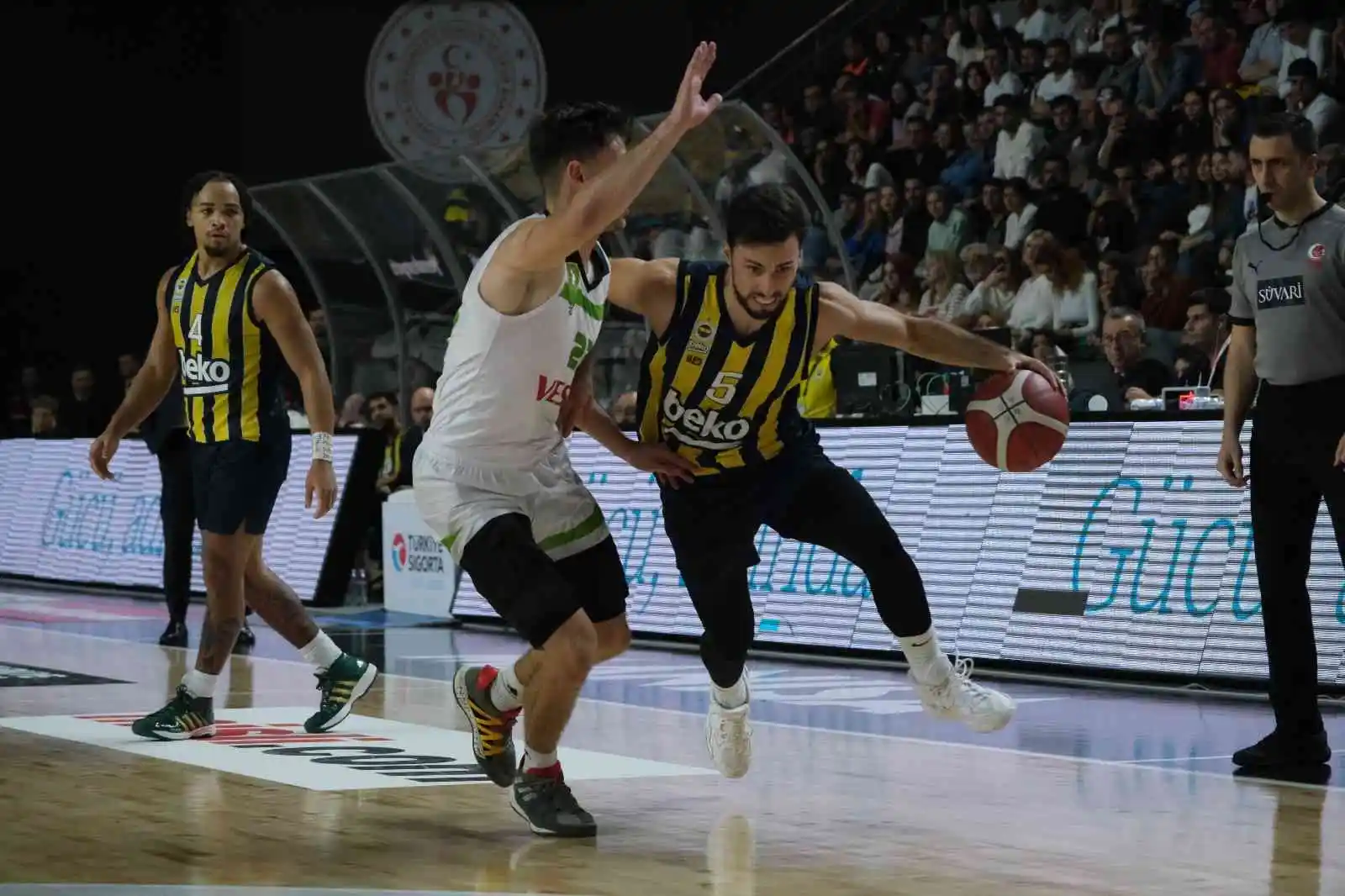 Basketbol Süper Ligi: Manisa BBSK: 58 - Fenerbahçe Beko: 93