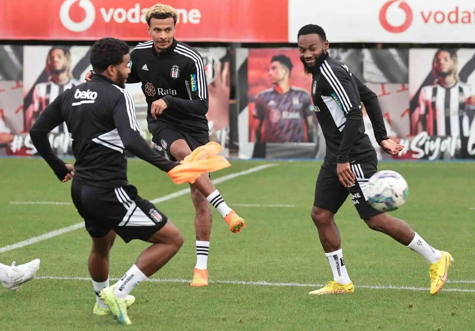 Beşiktaş'ta Trabzonspor maçı hazırlıkları başladı