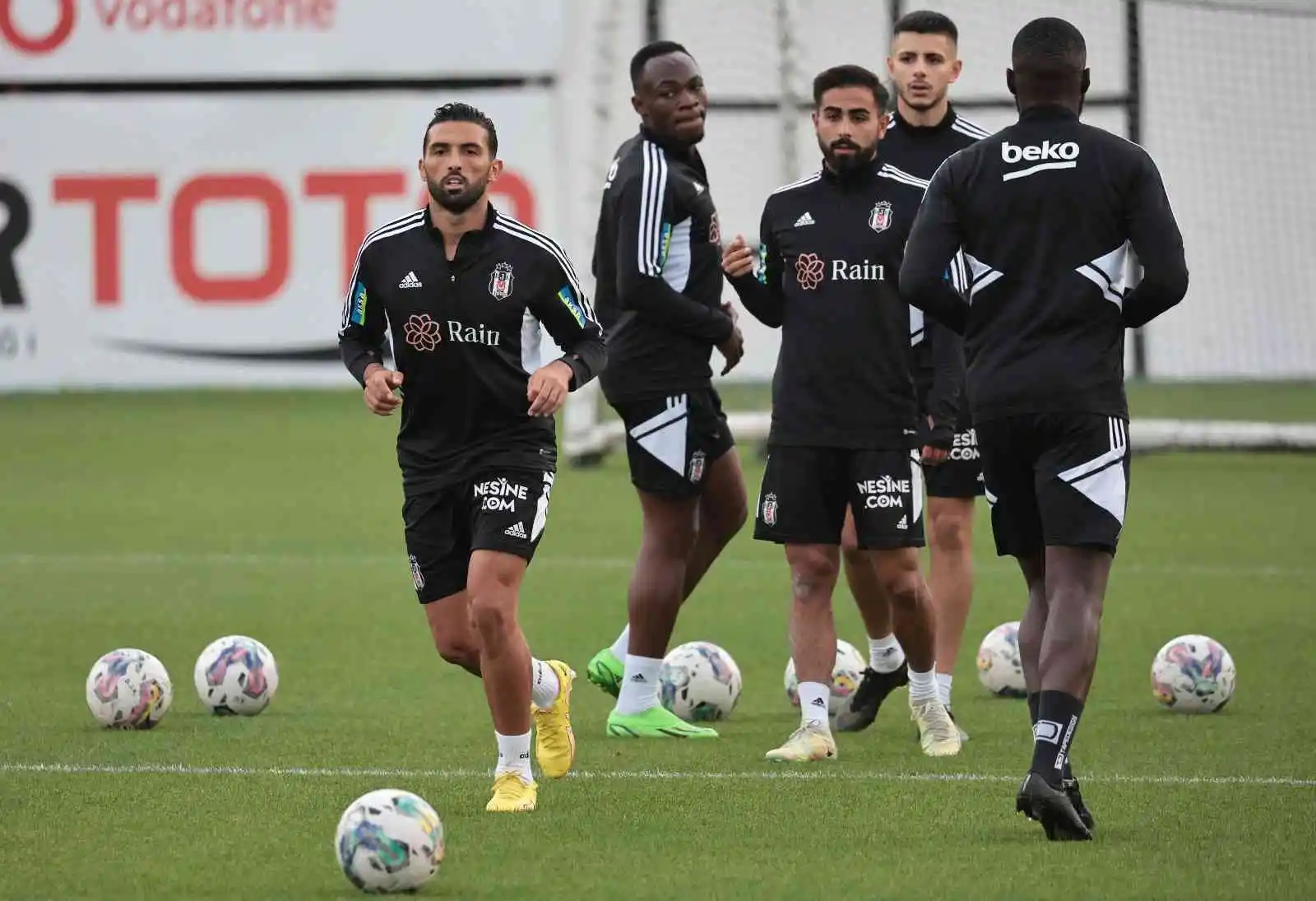 Beşiktaş’ta Trabzonspor maçı hazırlıkları başladı