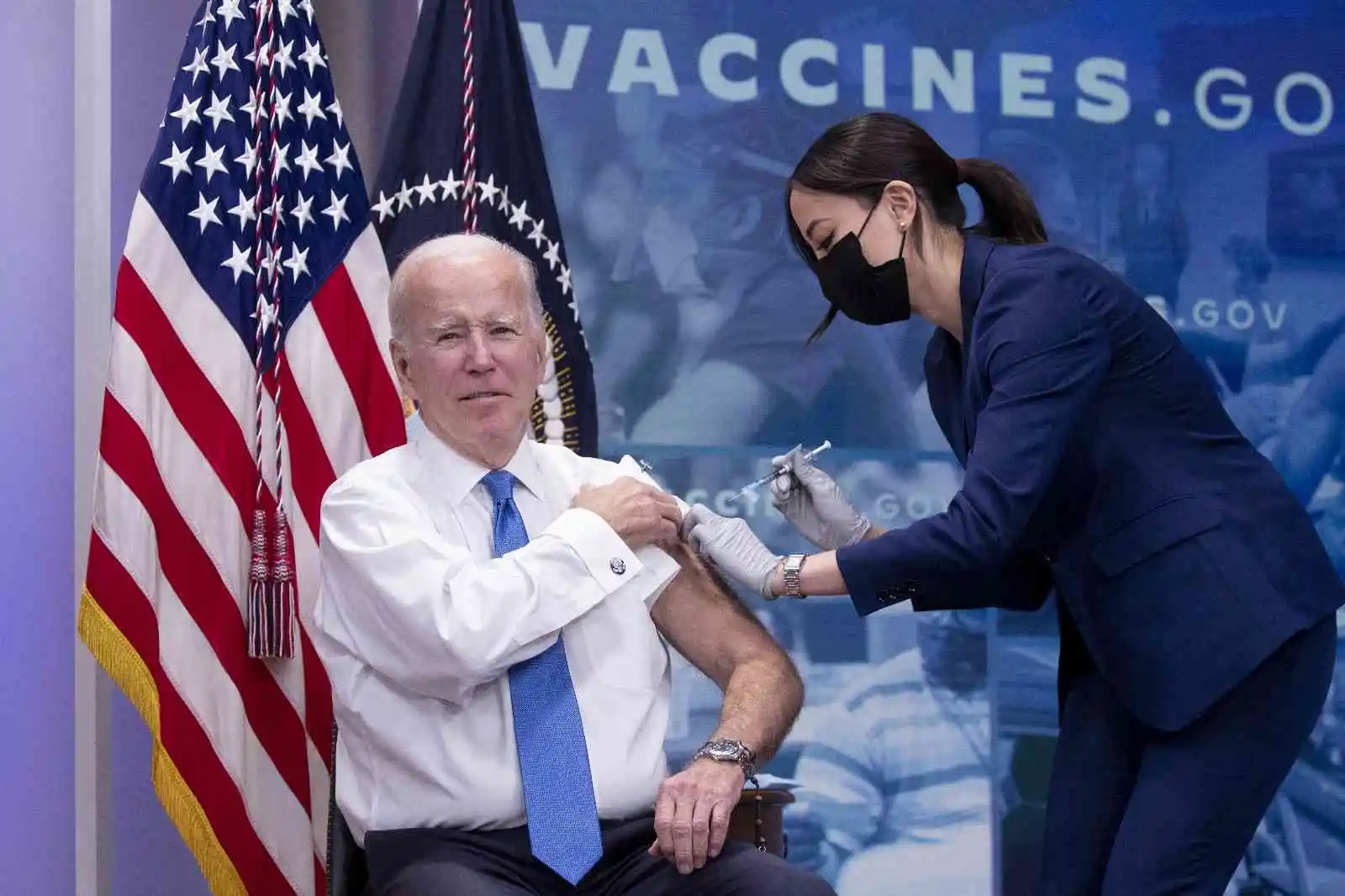 Biden, Covid-19’a karşı 5’inci doz aşısını yaptırdı