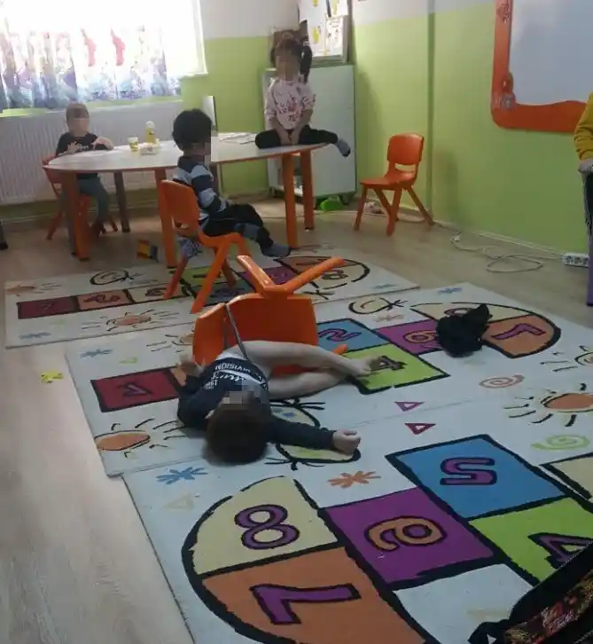 Bilecik'te özel bir anaokulunda çocukları sandalyeye bağlayan öğretmen ve kurum sahipleri ceza aldı