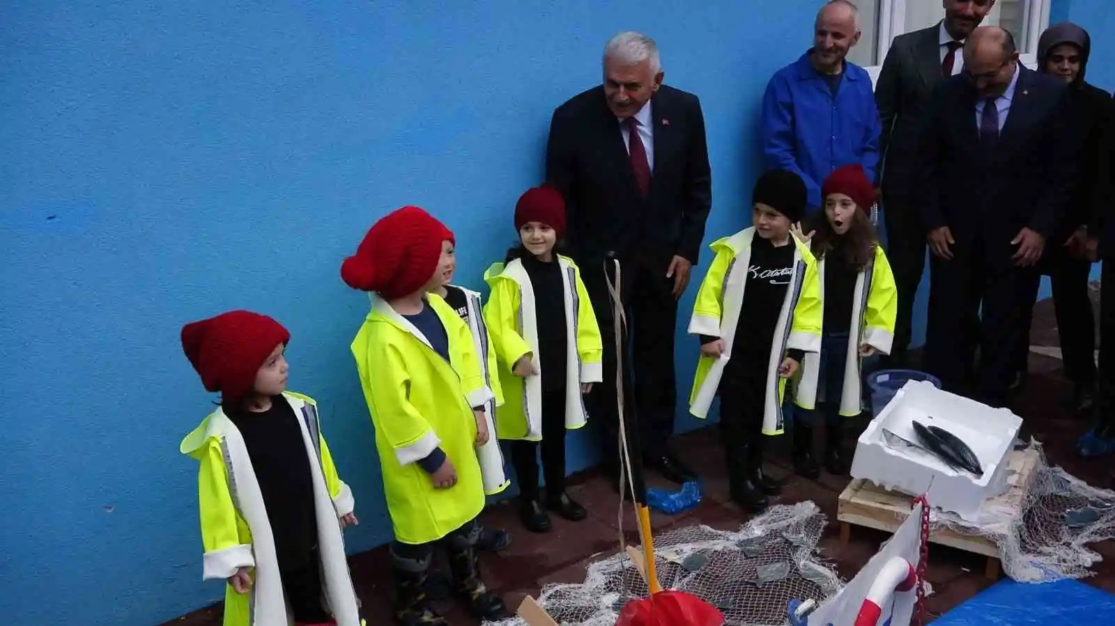 Binali Yıldırım, Trabzon’da anaokulu açılışına katıldı