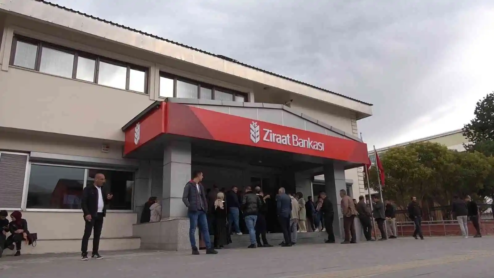 Bitlis'te TOKİ başvurusunda son gün telaşı