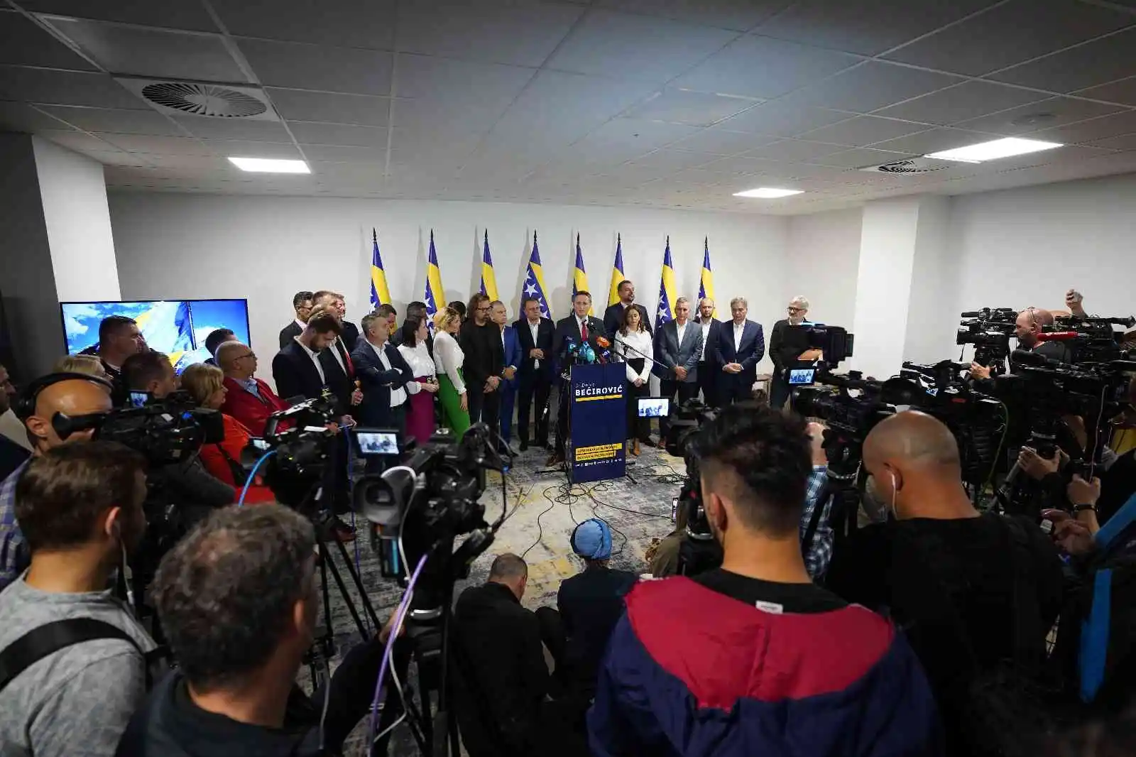 Bosna Hersek’te genel seçimin ilk sonuçları açıklandı
