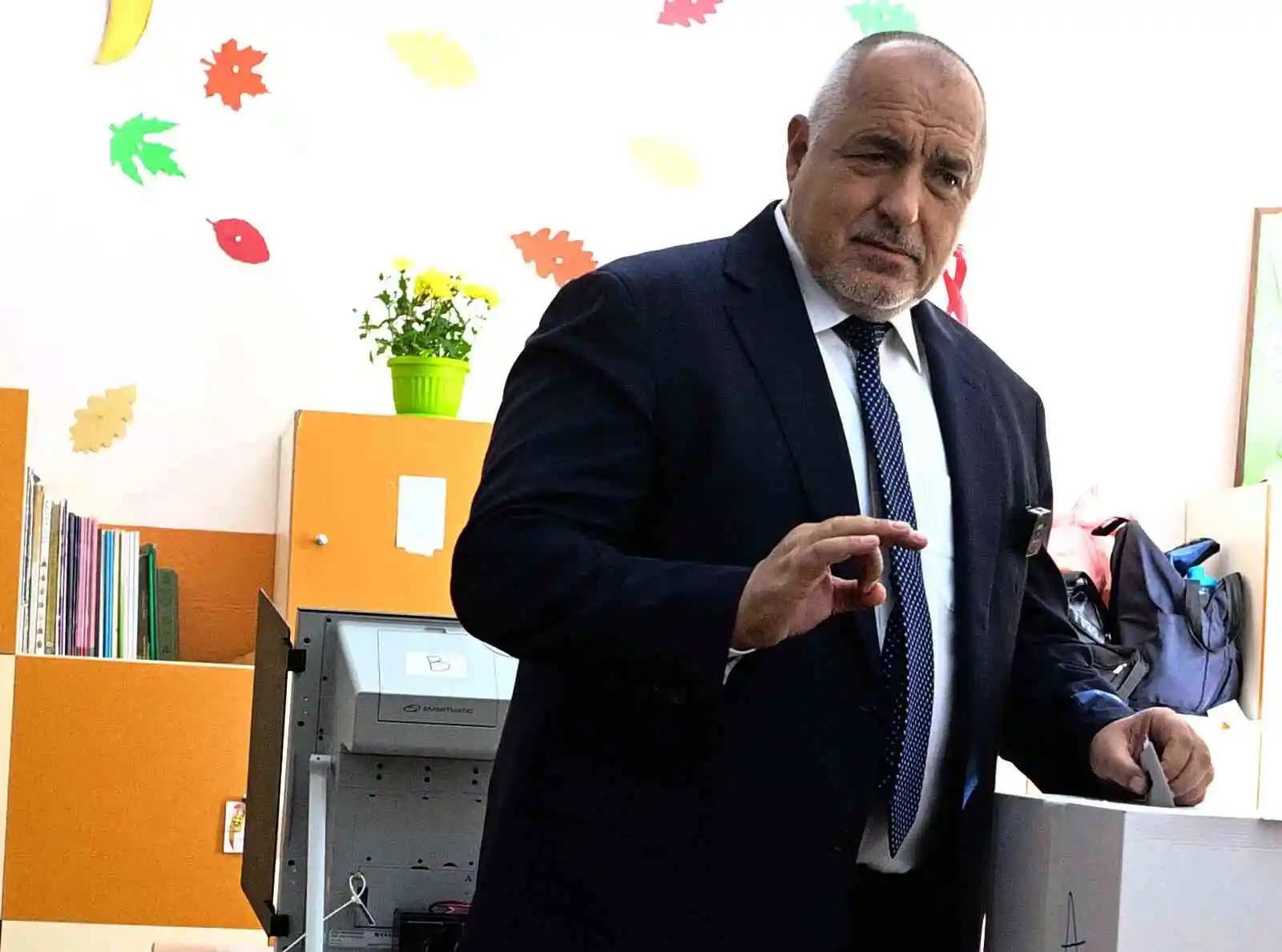 Bulgaristan'da sandık çıkış anketine göre, GERB genel seçimleri ilk sırada bitirdi