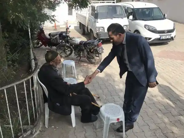 Burhaniye Kaymakamı Memiş,