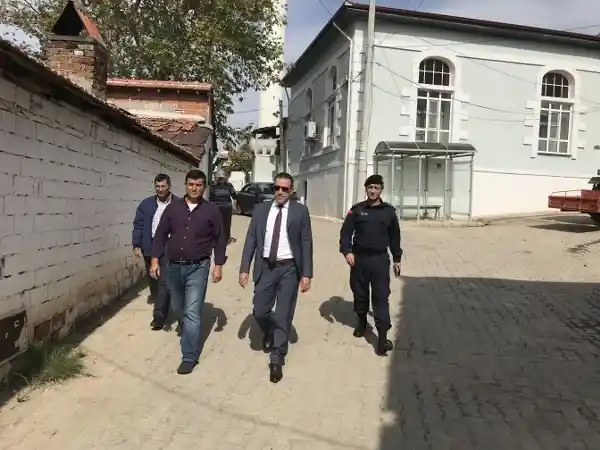 Burhaniye Kaymakamı Memiş,