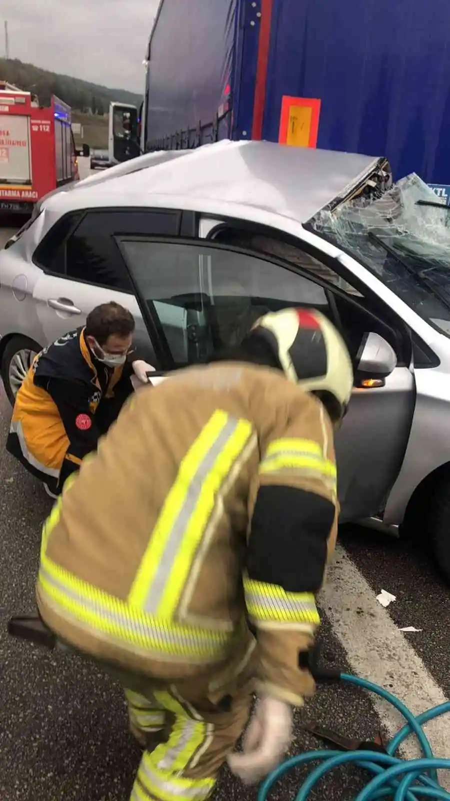 Bursa’da yağışlı hava kazayı beraberinde getirdi: 2 ölü
