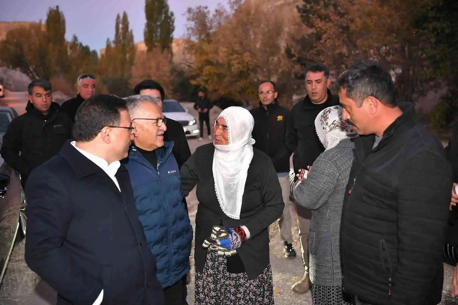 Büyükkılıç'tan Soğanlı Vadisi'nde bez bebek satışı yapan kadınlarla Fransızca sohbet