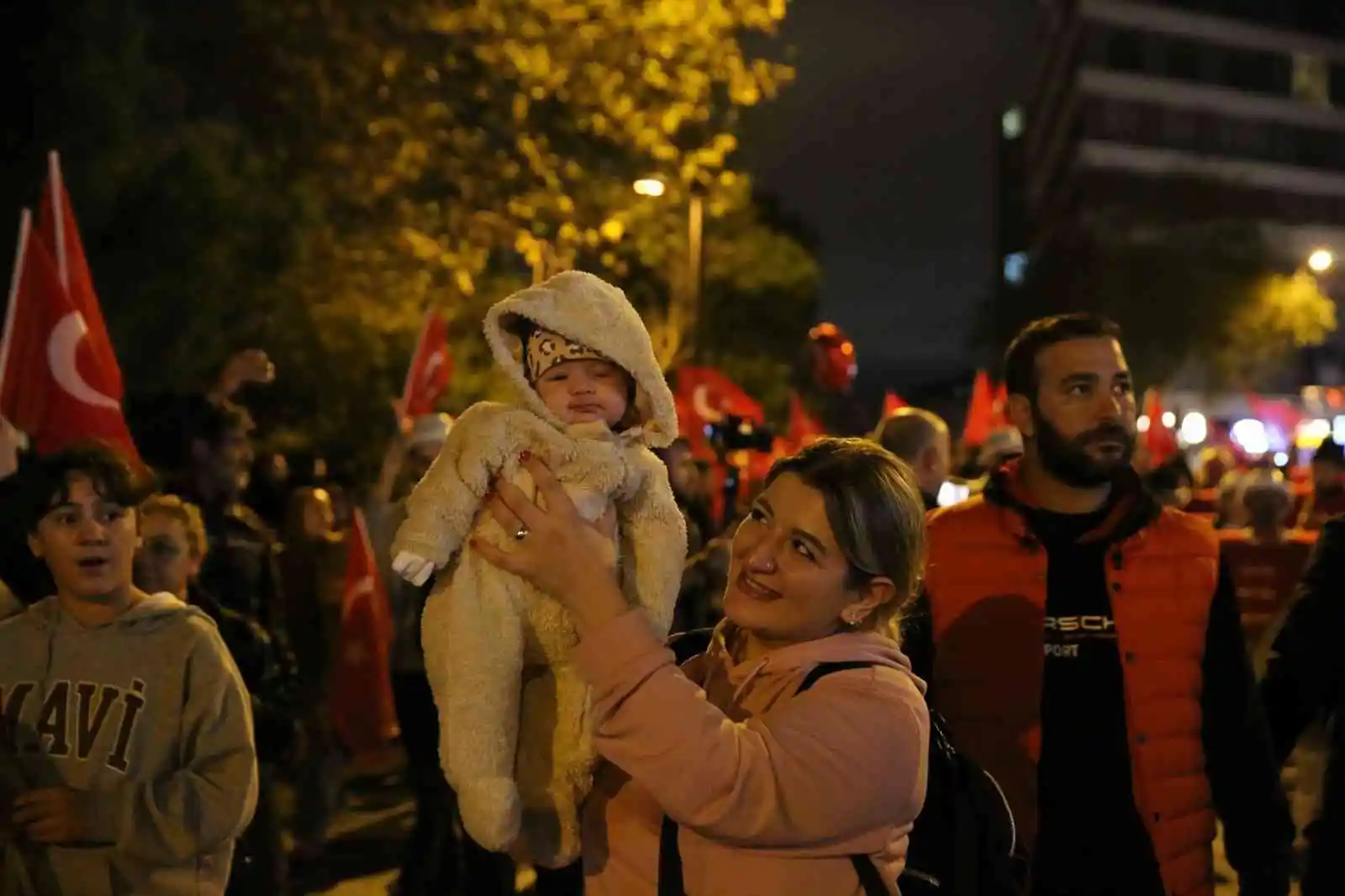 Çekmeköy’de 29 Ekim Cumhuriyet Bayramı coşku ile kutlandı
