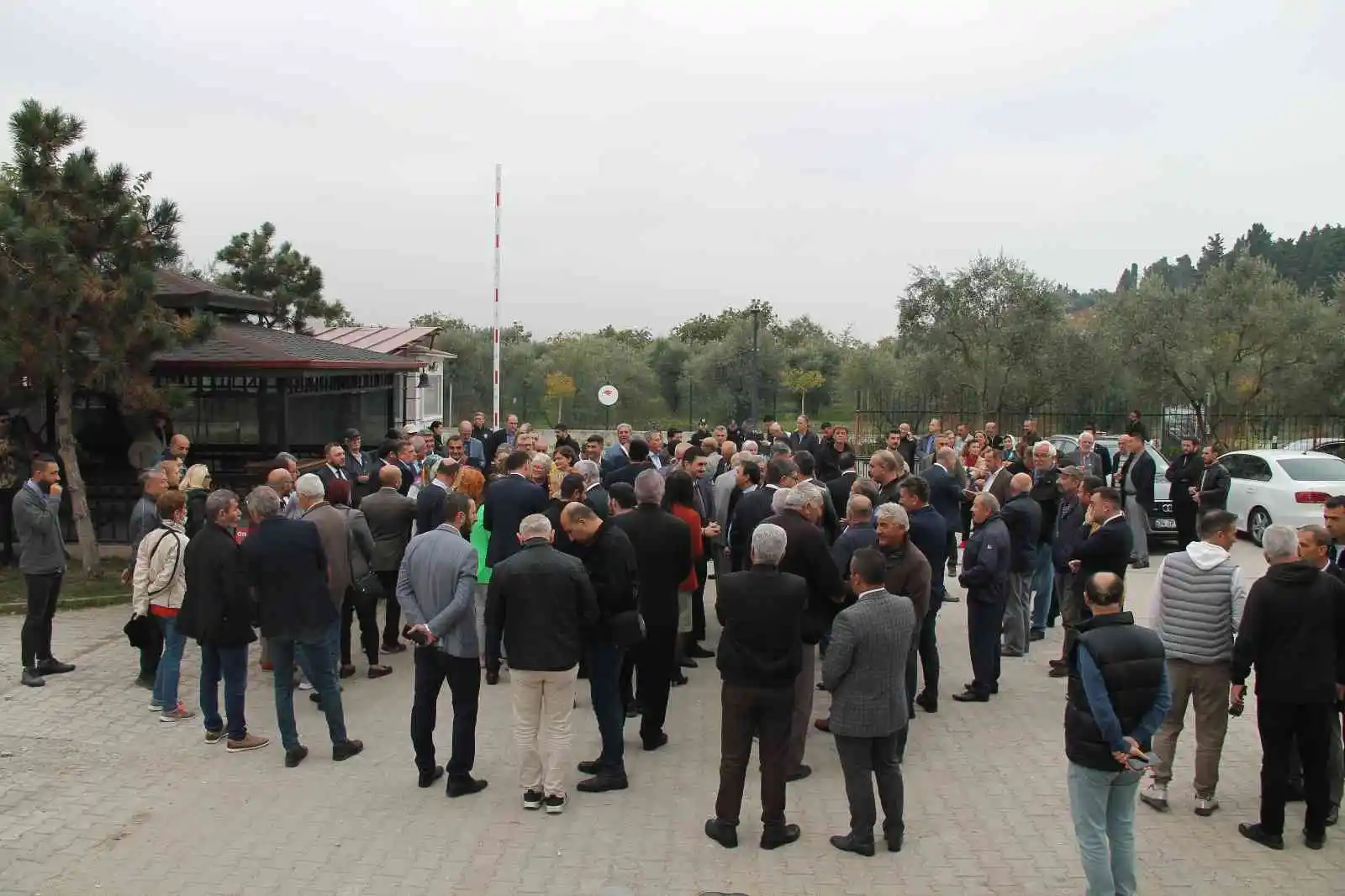 CHP’li vekil mahkemeye hakaret etti