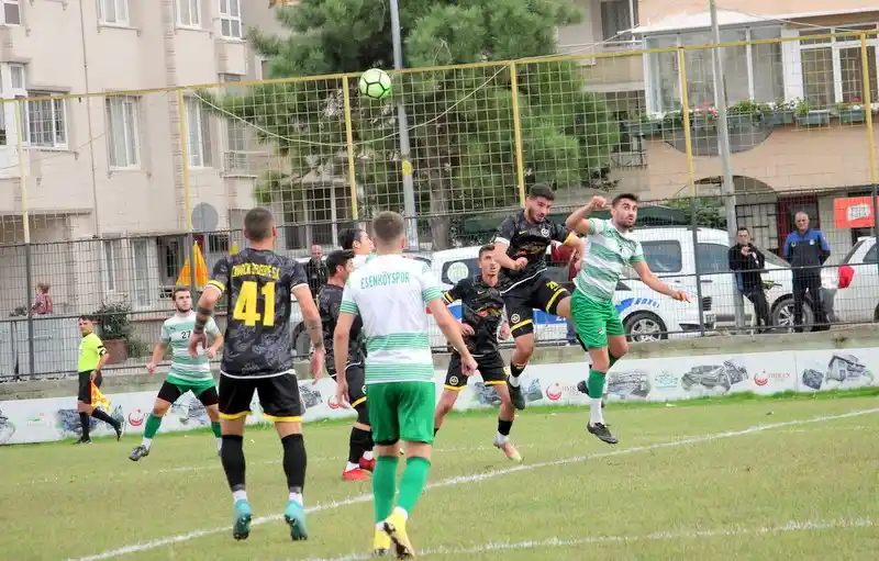 Çınarcık Belediyespor yeni sezonu hazırlık maçıyla açtı