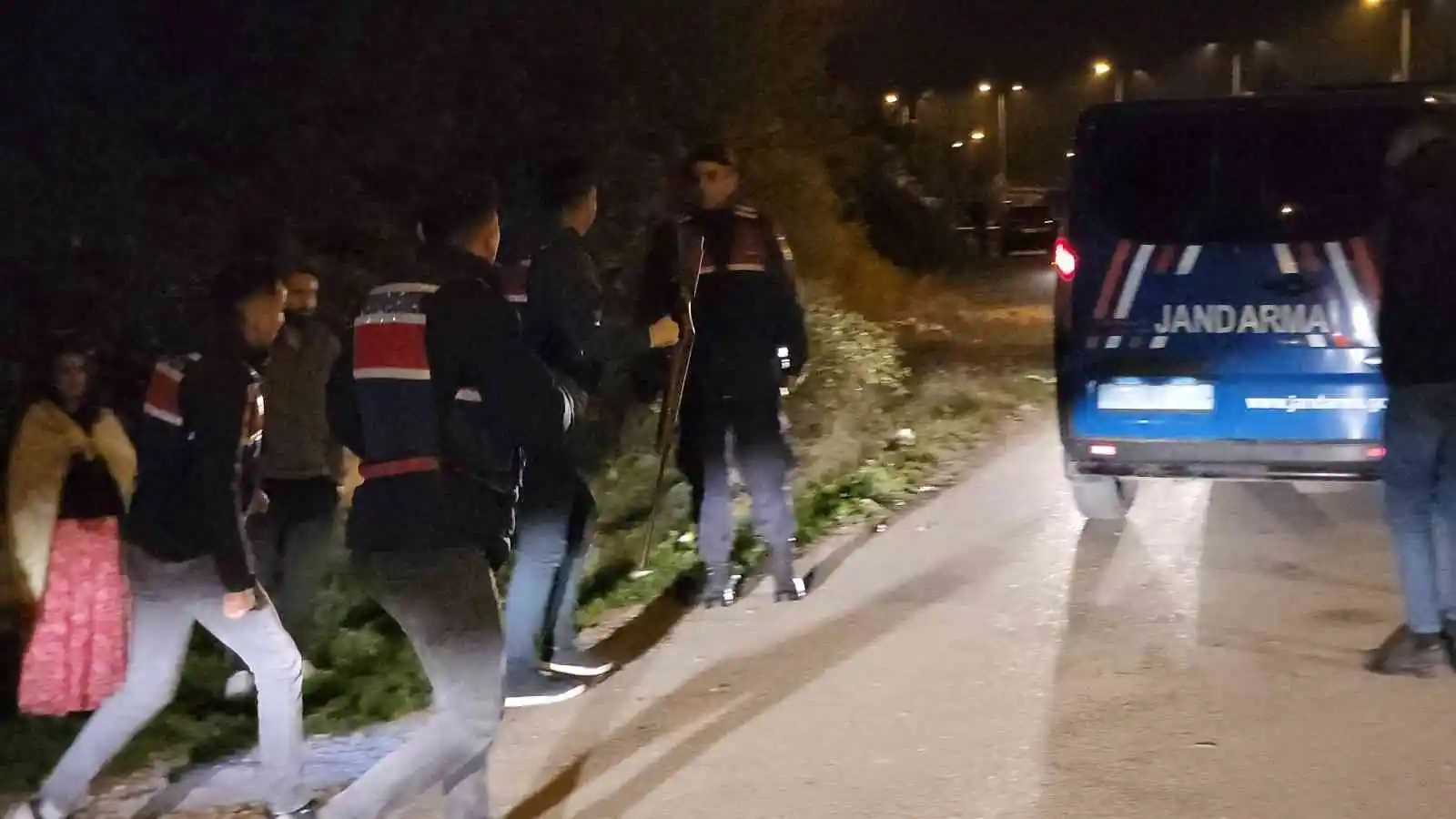Çocukların atış talimi can aldı