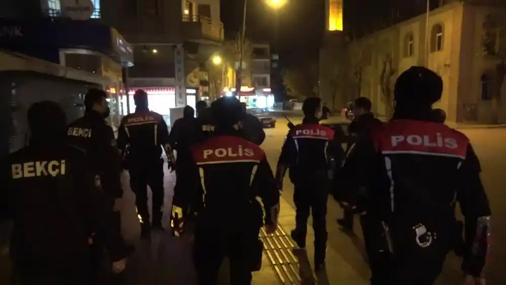 Çorum'da eş zamanlı düzenlenen operasyonlarda 11 kişi yakalandı
