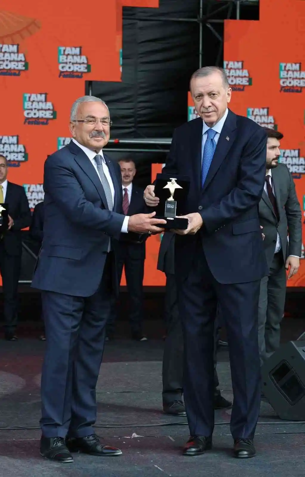 Cumhurbaşkanı Erdoğan’dan Başkan Güler’e ‘Gençlik Ödülü’
