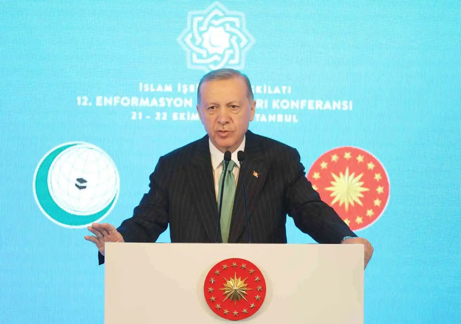 Cumhurbaşkanı Erdoğan: "Lafarge teröre destek veren en önemli kurumlardan bir tanesi olarak her şeyiyle açığa çıktı"