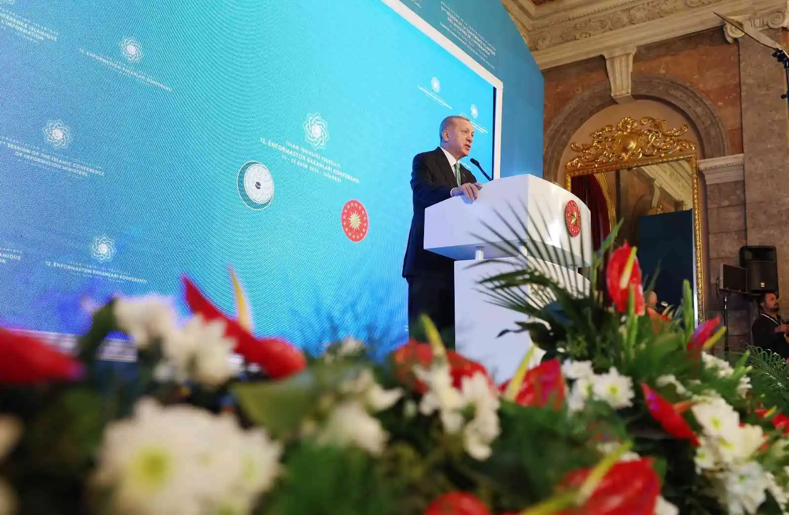 Cumhurbaşkanı Erdoğan: “Lafarge teröre destek veren en önemli kurumlardan bir tanesi olarak her şeyiyle açığa çıktı”