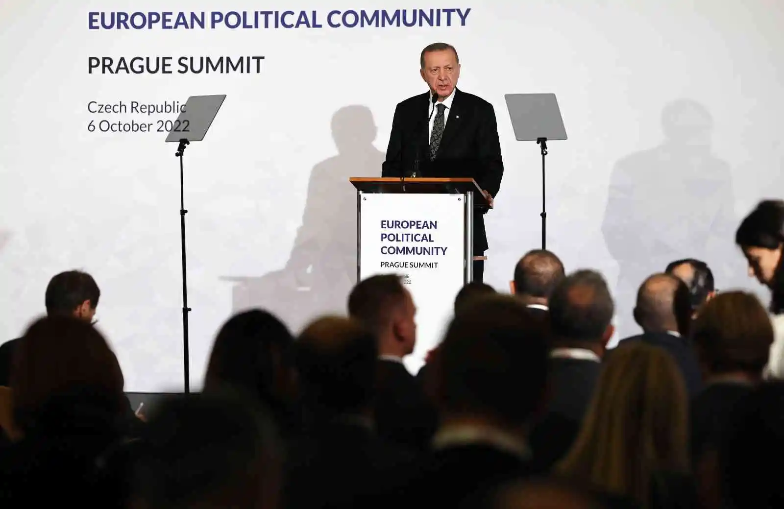 Cumhurbaşkanı Recep Tayyip Erdoğan: "Türkiye, temel sıkıntıların aşılmasında hayati öneme sahiptir"