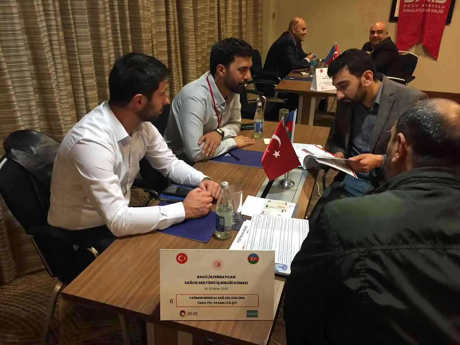 Daib Sağlık Heyeti Bakü’de