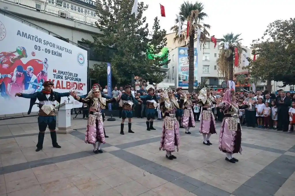 Denizli’de Amatör Spor Haftası coşkuyla başladı
