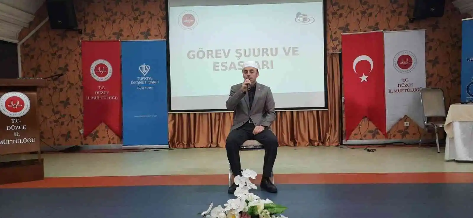 Din görevlileri buluştu